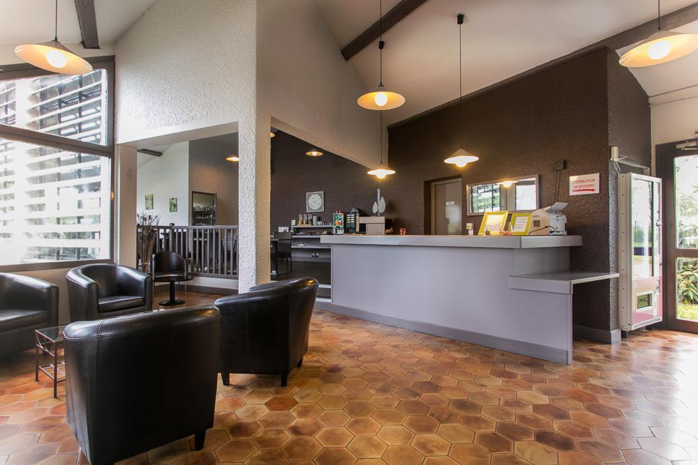 Le Charollais Motel Restaurant Contact-Hotel Vitry-en-Charollais ภายนอก รูปภาพ